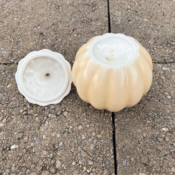 Lenox - Jack -O- Lantern - Candle Holder - Picture 6 of 11